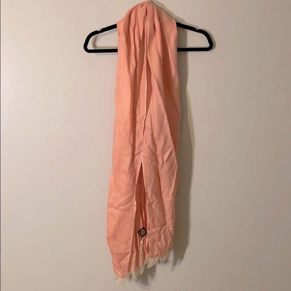 Wool scarf